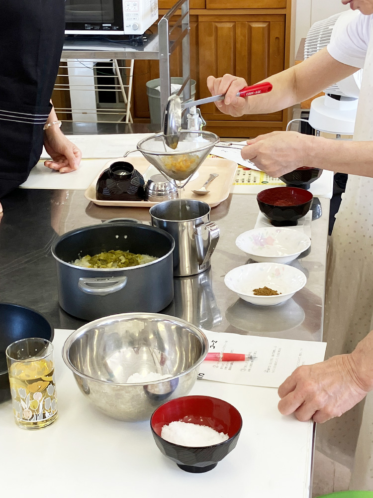 名古屋市名東区のコーミ食育講座の様子