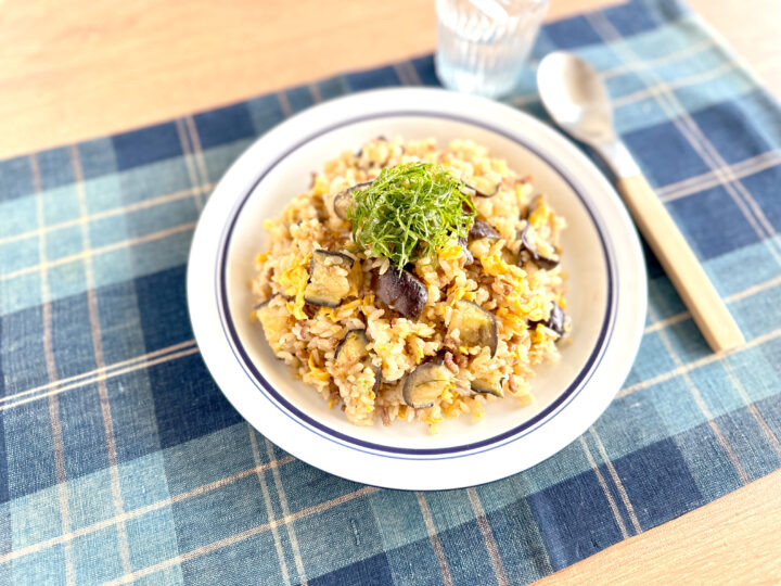 ナスとひき肉のチャーハン